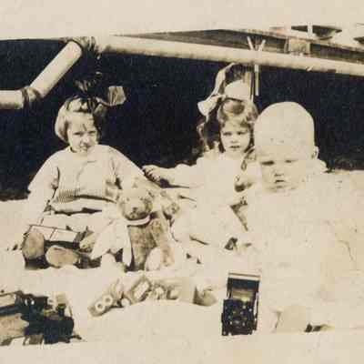 Henrietta and Charles Morriss