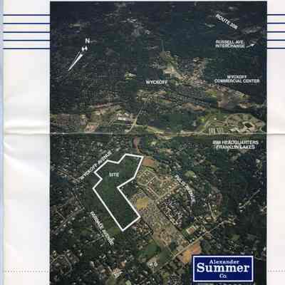 Brochure for 55 luxury homes in Mahwah, NJ