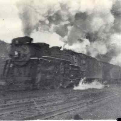 Erie #2918 pulling #6