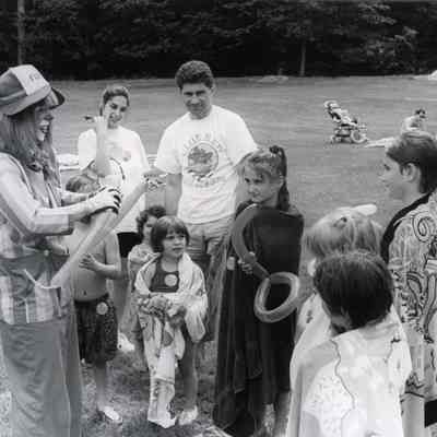 Fudgie the clown at Mahwah Pool