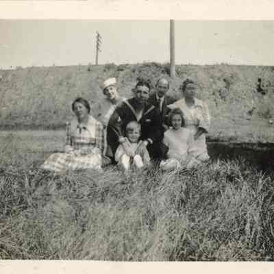 Bessie Hagerman Morriss and family