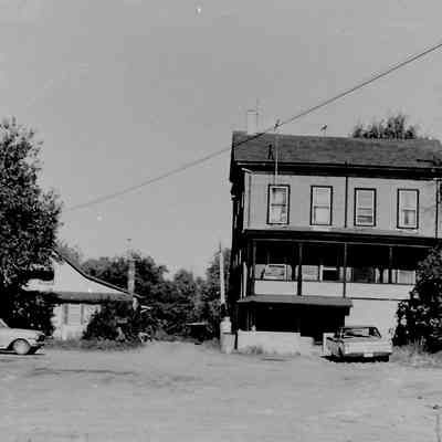 West Mahwah House
