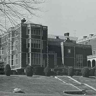 Crocker Mansion Exterior