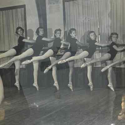 Darlington School of Ballet, Students Practicing in the 1954-55 Season