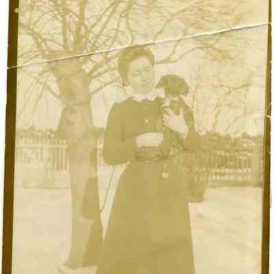 Annie Carpenter Winter with pet dog