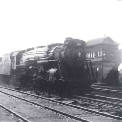Erie #2926 on Train #1 near yard tower