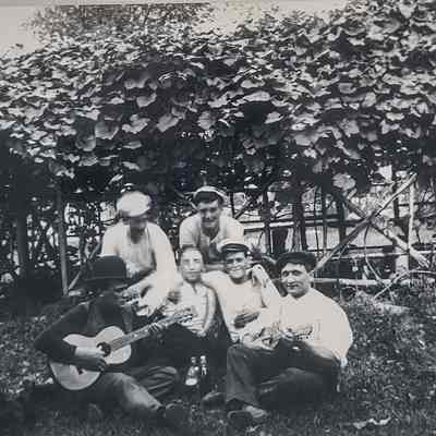 Retaliate Family With Instruments