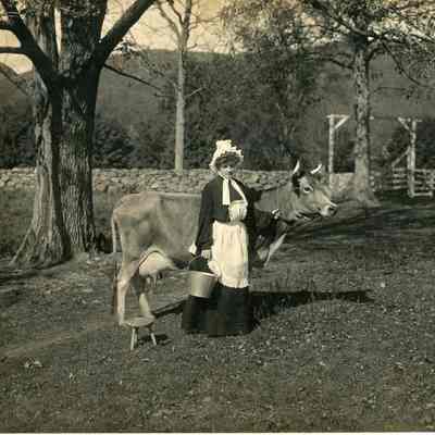 Valley Farm milkmaid with Jersey cow