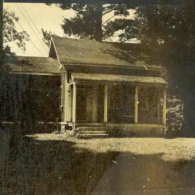 Banta House Photograph