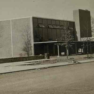 Mahwah High School Cafeteria