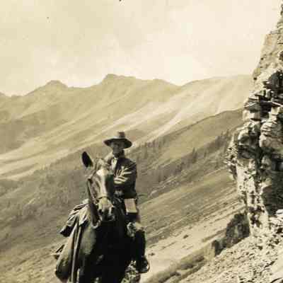 Young Family Vacation in Colorado