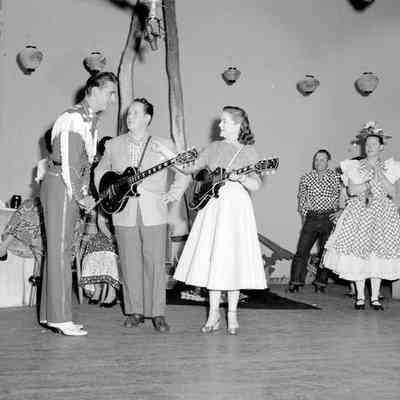 Grand Ole Opry - With Carl Smith Minnie Pearl