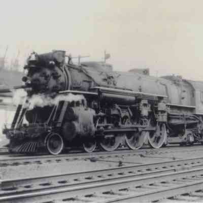 Erie #2960 Leaving Suffern