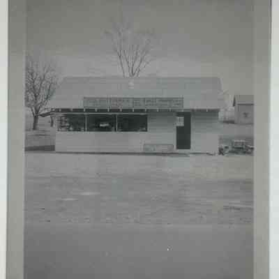 Road Stand of Myra and Clarence Hopper Wanamaker