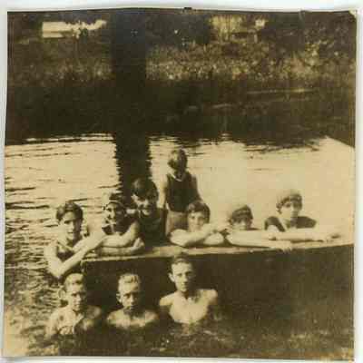 Wanamkers Pond: Origformat: Print-Photographic