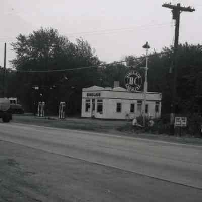 Sinclair Gasoline Station on Route 17, Mahwah