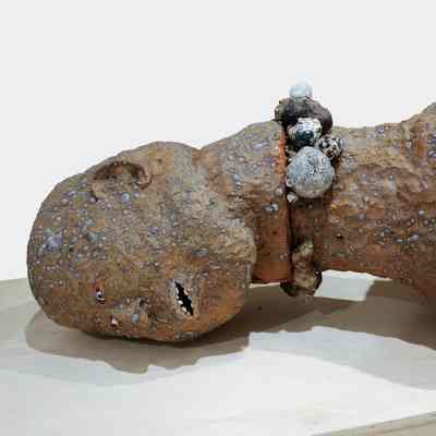 Seven Deadly Sins Garden Bench | Banc de jardin des sept péchés mortels