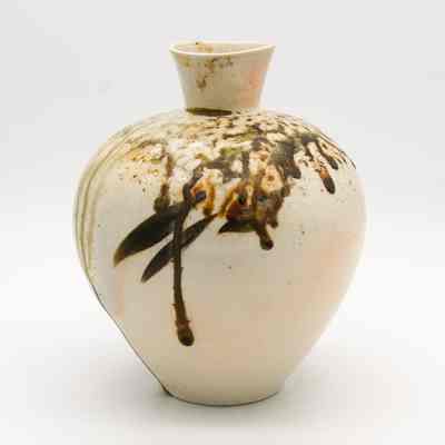 Vase with Brushwork | Vase avec coups de pinceau