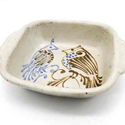 Flat Casserole with Design of Two Birds | Plat en céramique avec motif représentant deux oiseaux