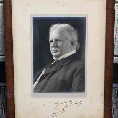 T.N. Vail (141)