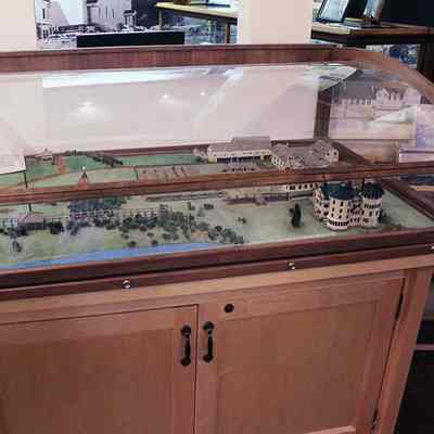 T. N. Vail Estate - Model (32)