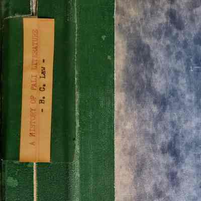 A history of Pali literature / B.C. Law