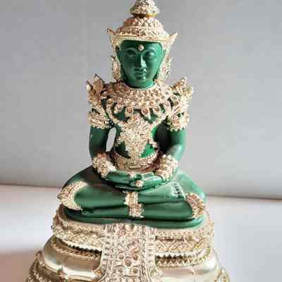 Thai Emerald Buddha statuette