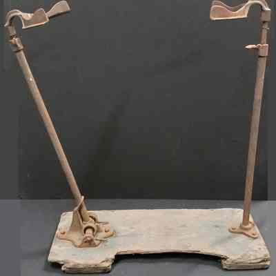 Sack Feed Holder