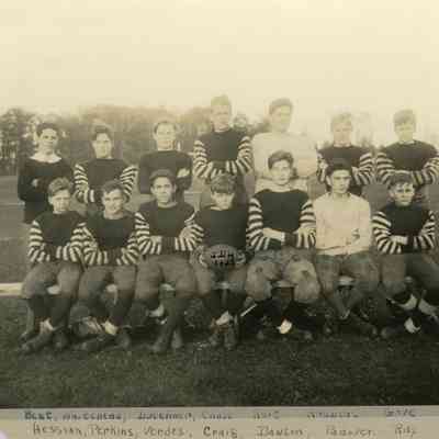 Football team junior school 1927