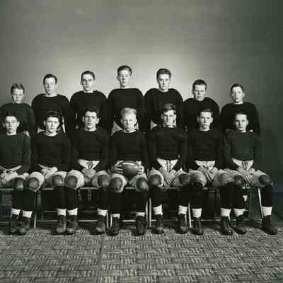Football team six man football 1940