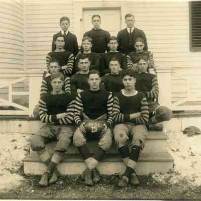 Football team 2nd 1921