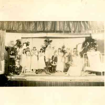 unk group in Christmas play