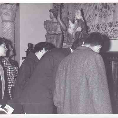 1930s ca, Guests in 1st Tower Gallery looking in display cabinet