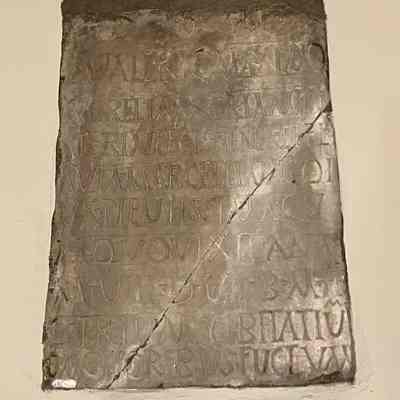 Epitaph of L. Valerius Maximus (Drawbridge Entrance Room)