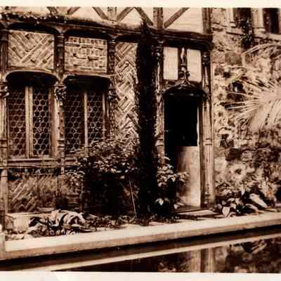GRM p(15a) courtyard facing 14th century Butcher's shop entrance