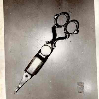 Scissor Type Candlesnuffer
