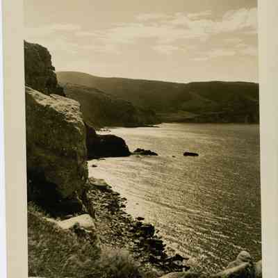 Nova Scotia coastline (Knickle Studio)