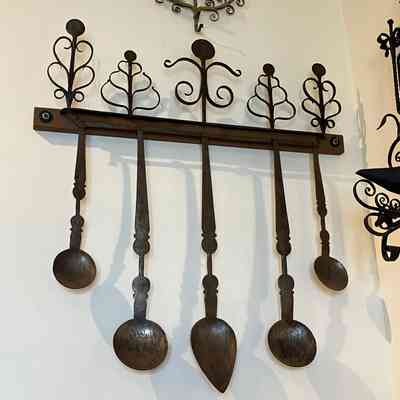 Spanish Cooking Utensil Set with Hanging Bracket