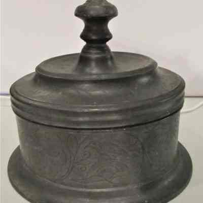 19th c. Pewter Desk Container with Lid