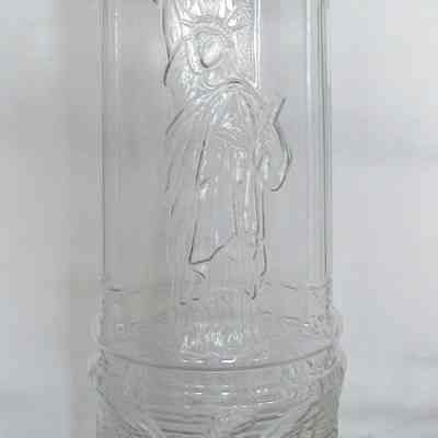 Glass Statue of Liberty Vase