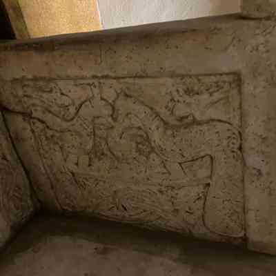 Right armrest, inside view