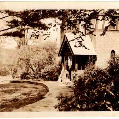 Lookout Hill Estate, main entrance (1911-1926)
