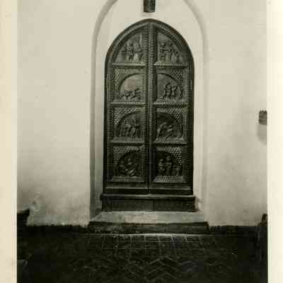 3rd tower gallery door