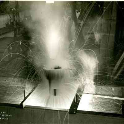 Experiment in process at Lab (G T Murray w Boston Post image)