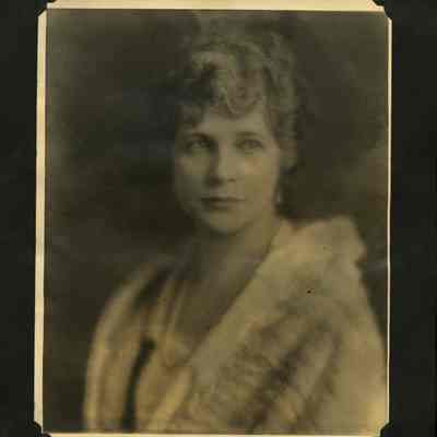 Hillman album p(33) Irene Fenton Hammond