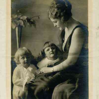unk woman with two children