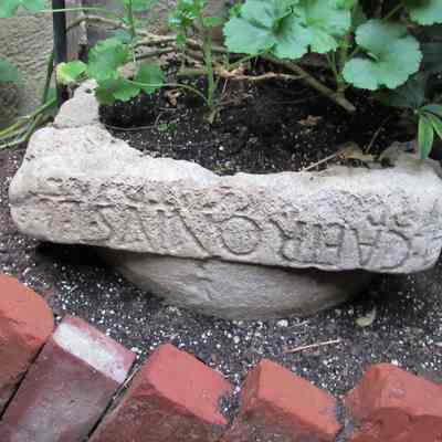 Building Capital Naming Caronius