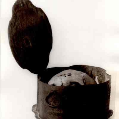 14th c. Metal Coffer-Box with Floral Design in Low Relief