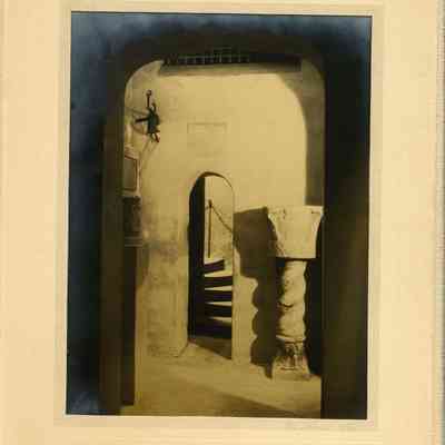 1930s 1st Tower Gallery, stairway entrance