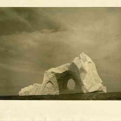 Iceberg with a hole, Nova Scotia (Knickle Studio)
